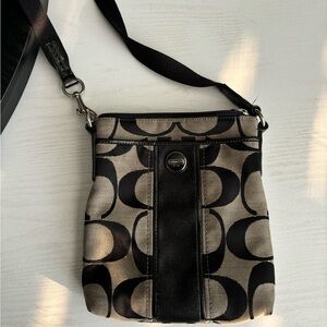 Coach Crossbody Bag 💼